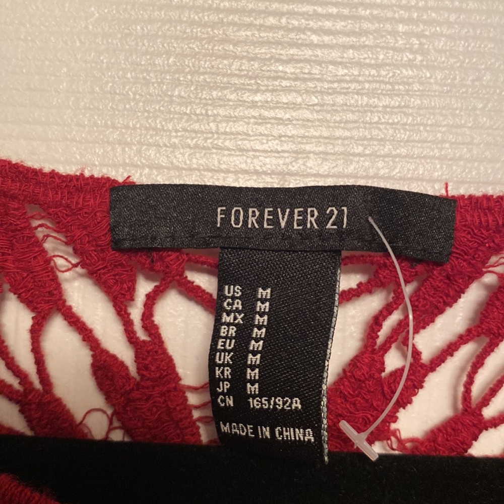 Brand New Forever 21 Burgundy, Crochet Vest…size M - Picture 3 of 3
